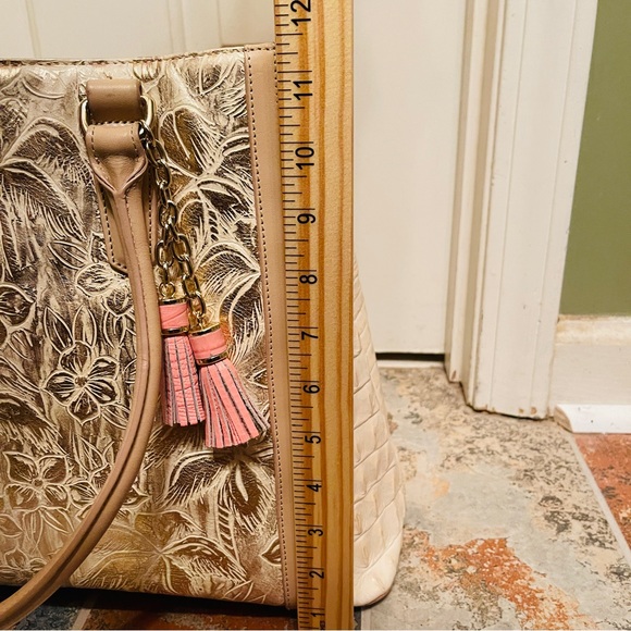 đEXTREMELY RARE! Brahmin Joan Tote Creme Prescott Gold Palms, Leather Handbag - Picture 16 of 16